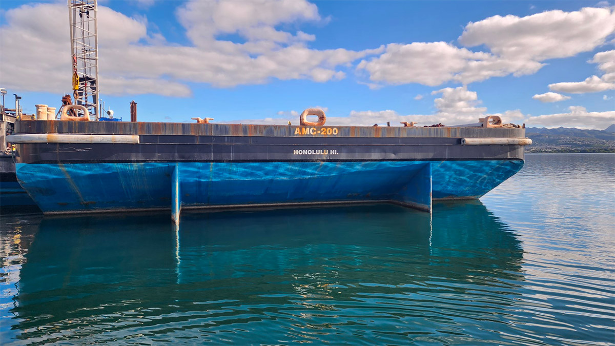 AMC 200 Barge located in Honolulu Hawaii